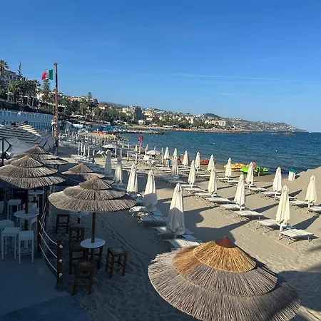 Апартаменты Historic Center Sanremo,10 Min To The Sea