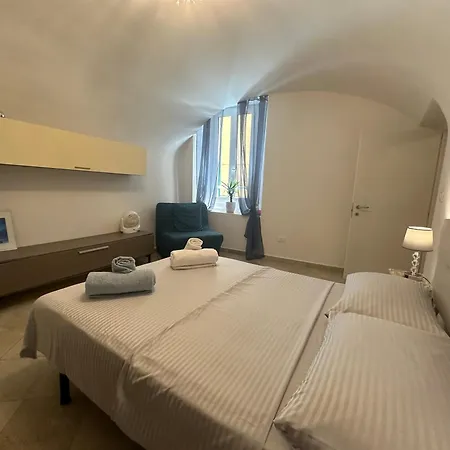 Historic Center Sanremo,10 Min To The Sea Apartman